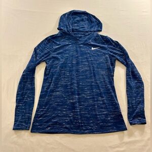 Nike Dri Fit Women’s Small Hooded Pullover Running Top
